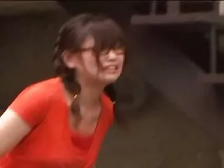 女の子はクラブでレズビアン美しいレズビアンです セックス 動画 女