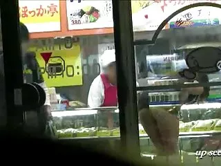 巨乳シェイエバンスマッサージディックと顔 av 無料 動画 女